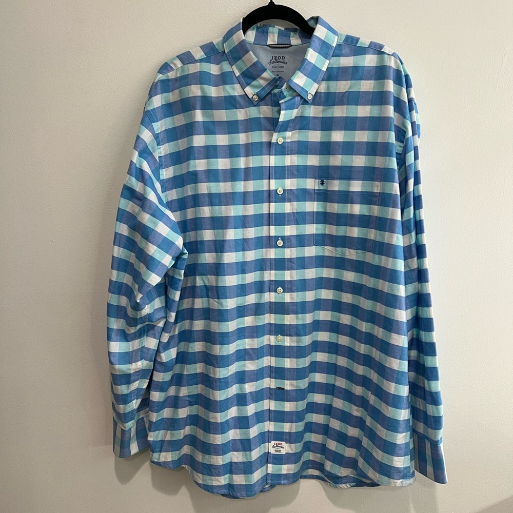 NWOT Izod Saltwater Men's Sky Blue and White Checkered Shirt